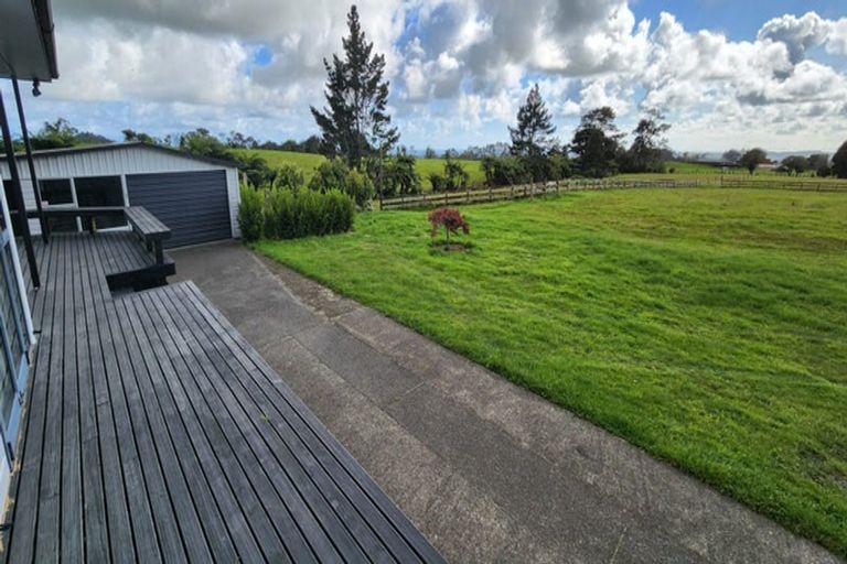 Photo of property in 1388 Mangorei Road, Mangorei, New Plymouth, 4371