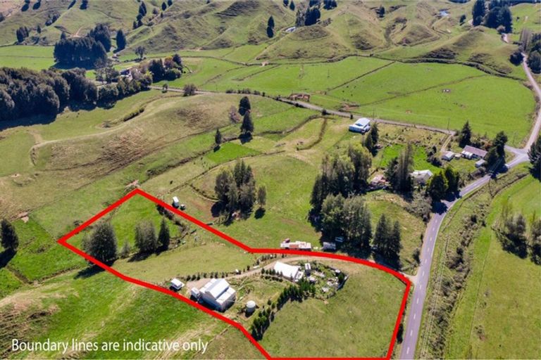 Photo of property in 679 Douglas Road, Huiroa, Stratford, 4392