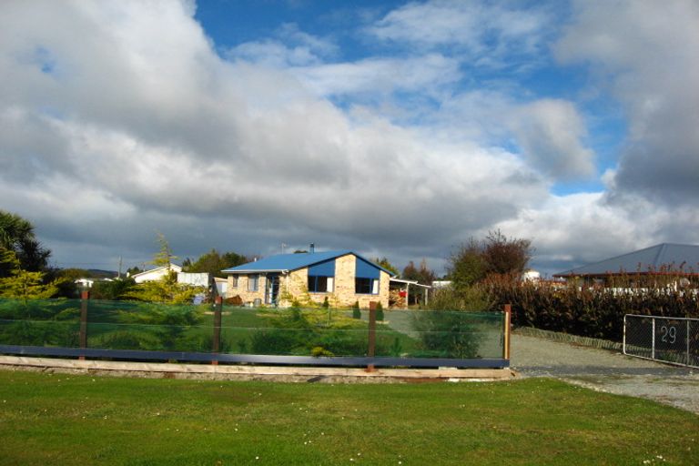 Photo of property in 27 Lincoln Street, Hampden, 9410