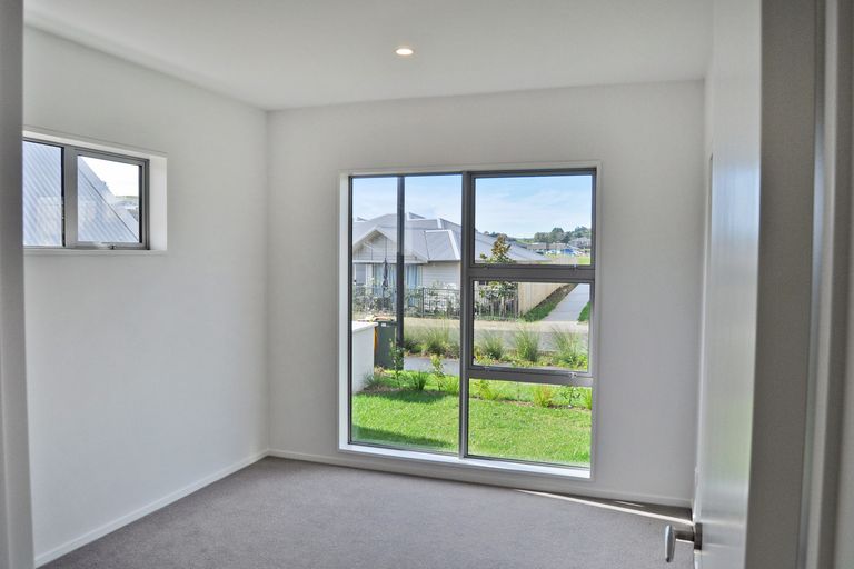 Photo of property in 30 Fairwater Road, Warkworth, 0910