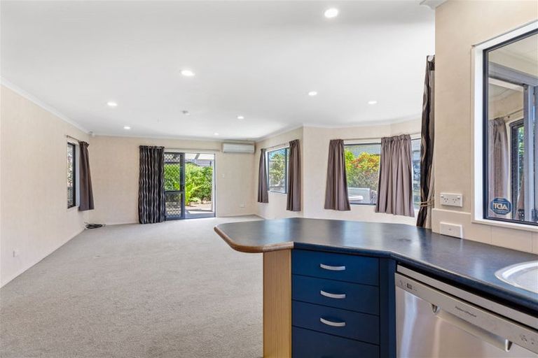 Photo of property in 25 Nautilus Drive, Papamoa Beach, Papamoa, 3118