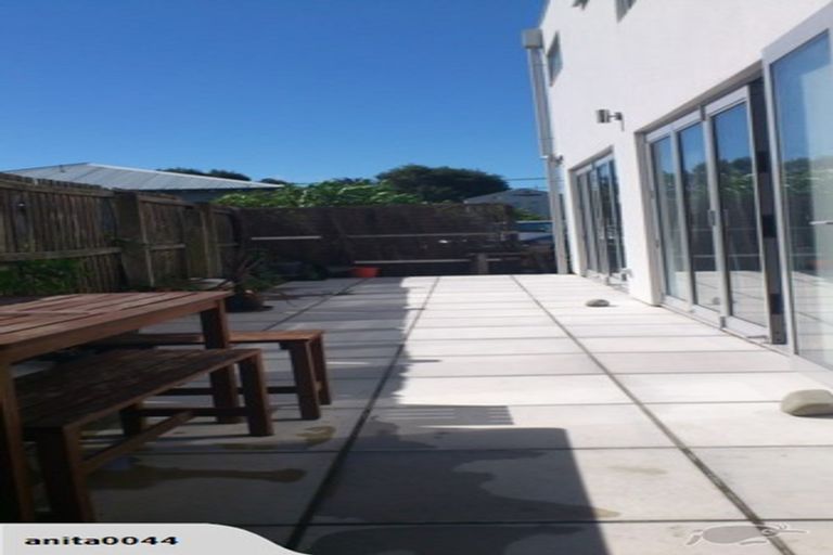 Photo of property in 20 Heywood Terrace, Richmond, Christchurch, 8013