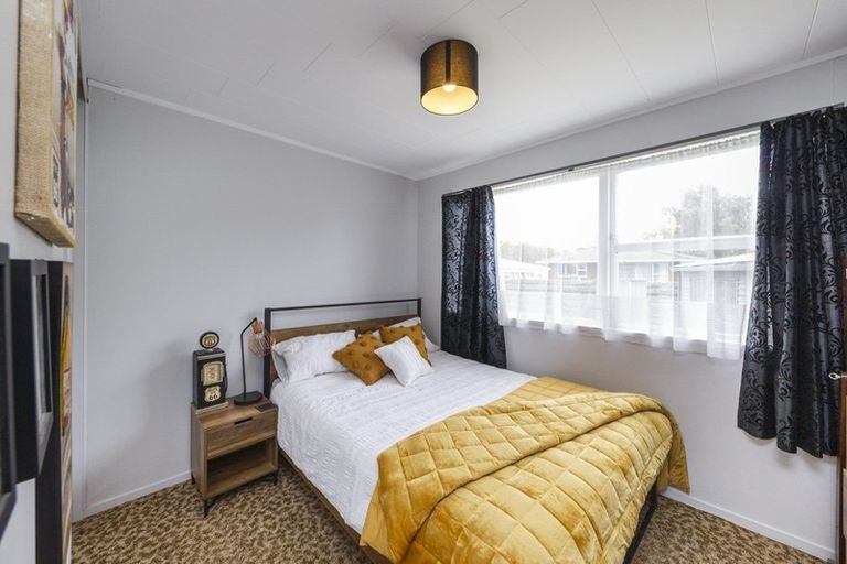 Photo of property in 19 Turakina Street, Westbrook, Palmerston North, 4412