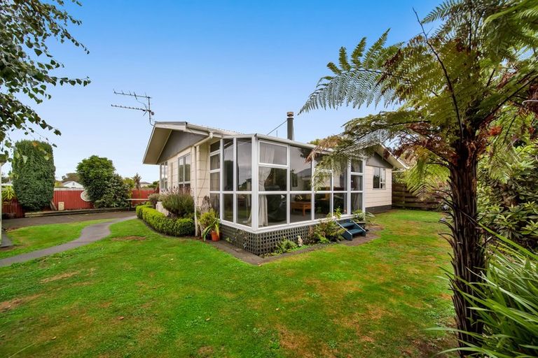 Photo of property in 14 Tawa Street, Hawera, 4610