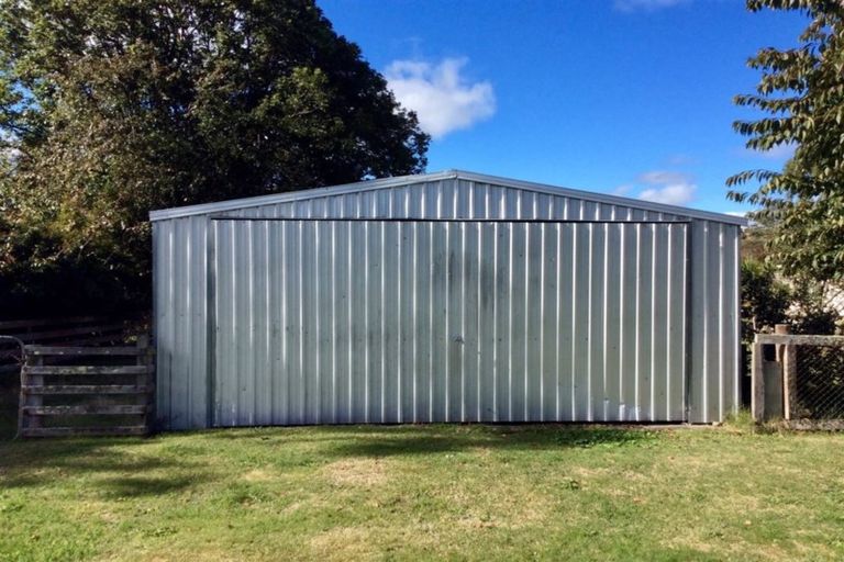 Photo of property in 13 Koraenui Street, Mangaweka, 4797