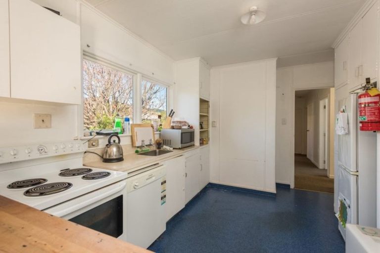 Photo of property in 2 Cautley Street, Richmond, 7020