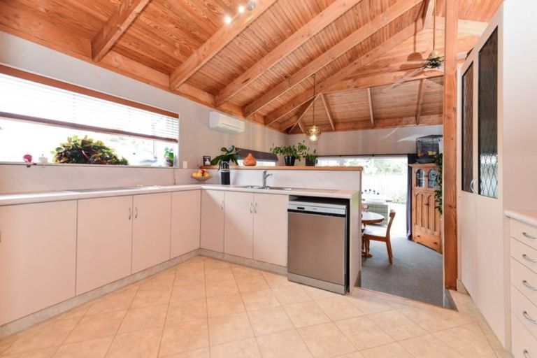 Photo of property in 94 Endeavour Avenue, Flagstaff, Hamilton, 3210