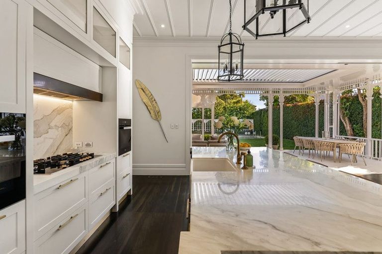 Photo of property in 38 Hamilton Road, Herne Bay, Auckland, 1011