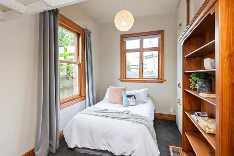 Photo of property in 32 Leitch Street, Somerfield, Christchurch, 8024