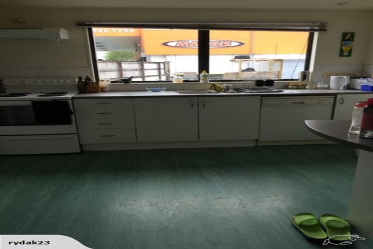 Photo of property in 123 Mokoia Road, Birkenhead, Auckland, 0626