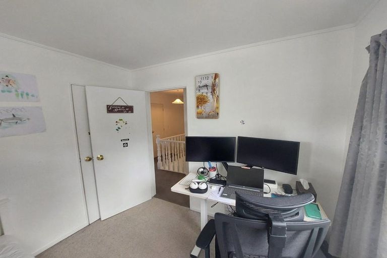 Photo of property in 5/24 Eastglen Road, Glen Eden, Auckland, 0602