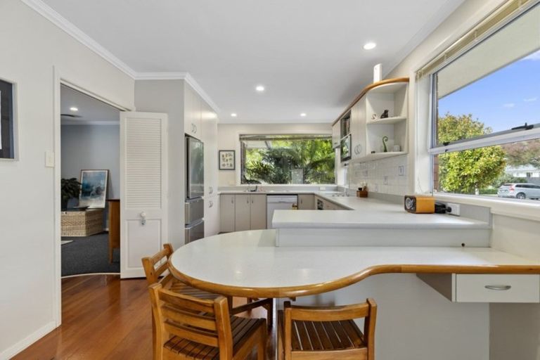 Photo of property in 29 Pulham Crescent, Queenwood, Hamilton, 3210