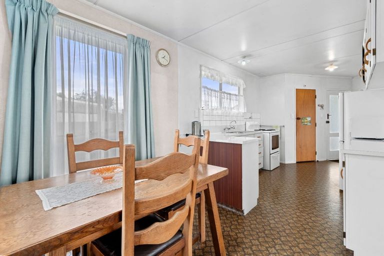 Photo of property in 12 Leeds Place, Solway, Masterton, 5810