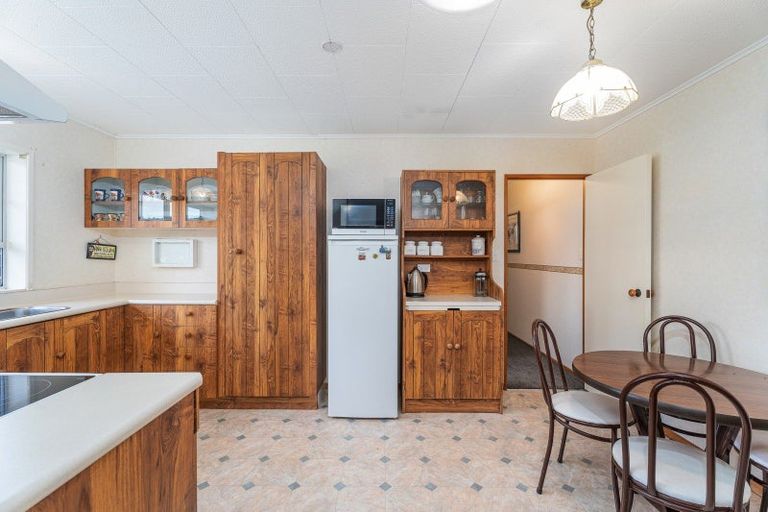 Photo of property in 9 Hamilton Crescent, Whitianga, 3510