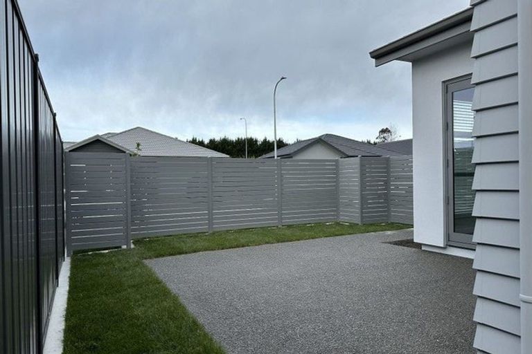 Photo of property in 17 George Yee Place, Taradale, Napier, 4112