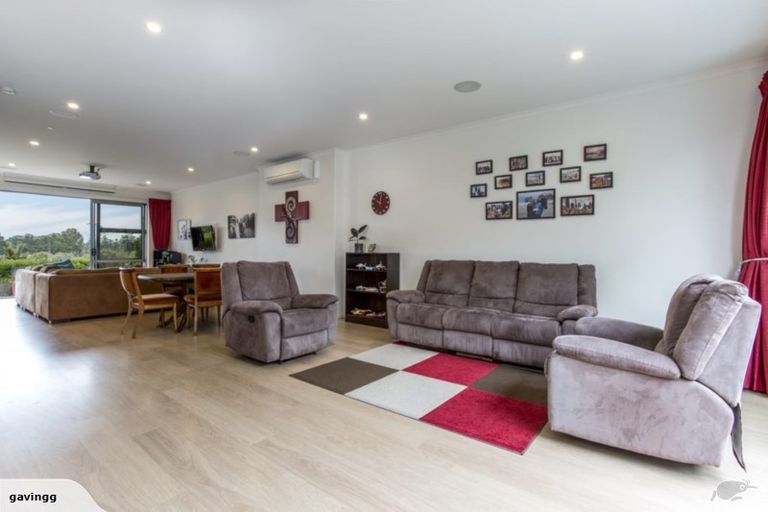 Photo of property in 91 Buckley Avenue, Hobsonville, Auckland, 0616