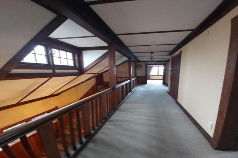 Photo of property in 35 Victoria Street, Hawera, 4610