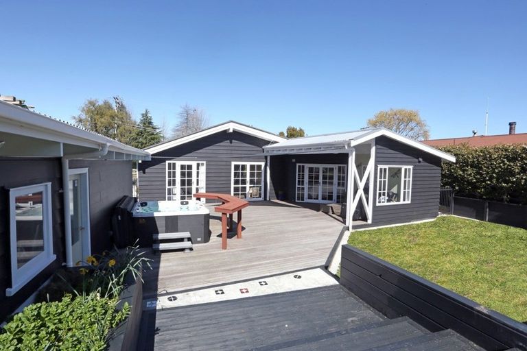 Photo of property in 14 Liston Avenue, Hilltop, Taupo, 3330