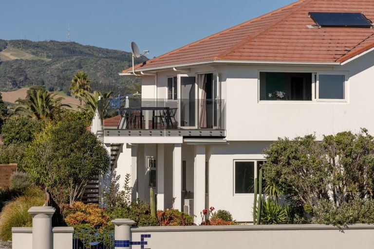 Photo of property in 12 Santa Fe Key, Papamoa Beach, Papamoa, 3118