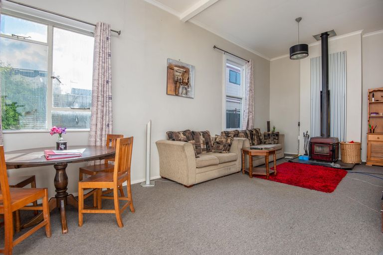 Photo of property in 25 Richmond Street, Forbury, Dunedin, 9012