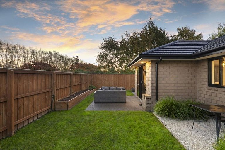 Photo of property in 57 Quinn Crescent, Woodend, 7610