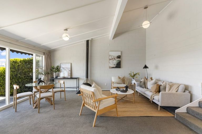 Photo of property in 10/66 Victoria Road, Devonport, Auckland, 0624