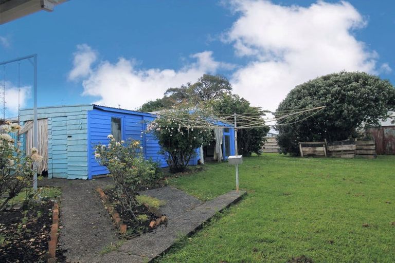 Photo of property in 6 Blossom Lane, Manurewa, Auckland, 2102
