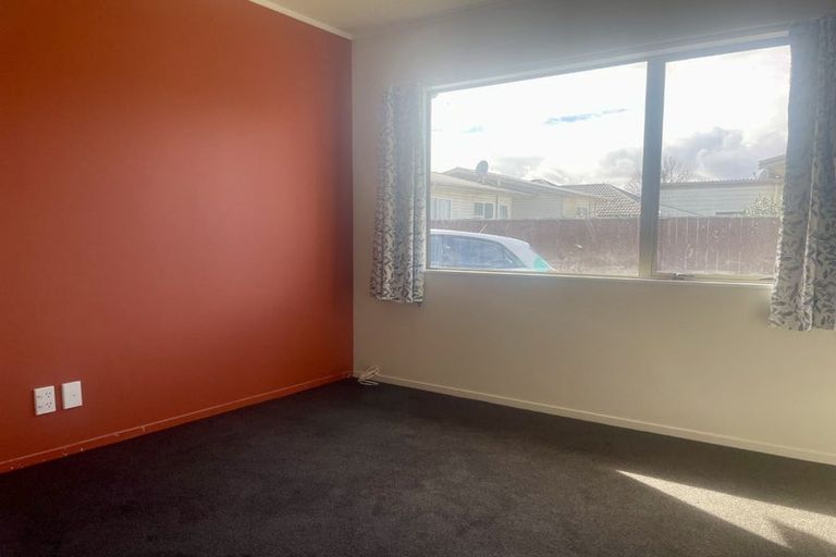 Photo of property in 711-713 Charles Street, Raureka, Hastings, 4120