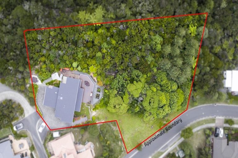 Photo of property in 12 Sylvan Way, Silverstream, Upper Hutt, 5019