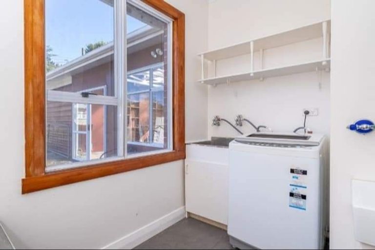Photo of property in 20 Manchester Street, Bradford, Dunedin, 9011