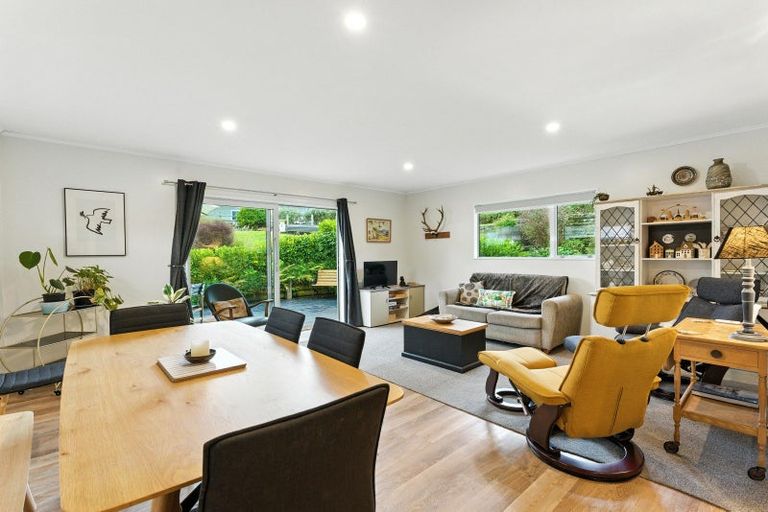 Photo of property in 32 Tararua Street, Pahiatua, 4910