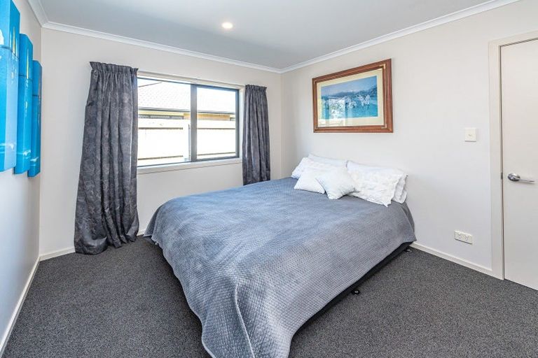 Photo of property in 24 Poynter Place, Gonville, Whanganui, 4501