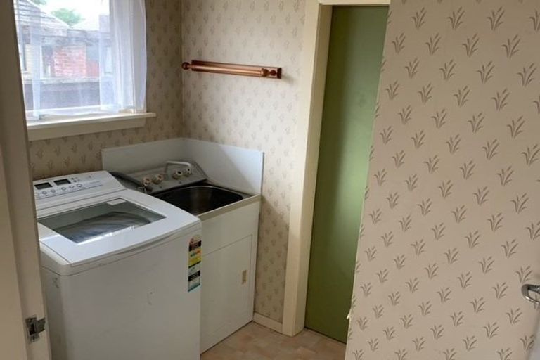 Photo of property in 28 Springmead Place, Hornby, Christchurch, 8042