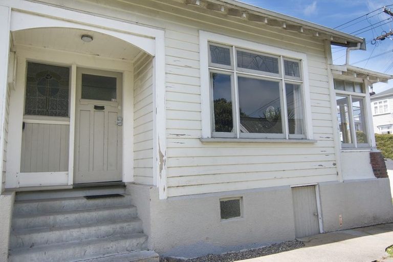 Photo of property in 17 Islington Street, North East Valley, Dunedin, 9010