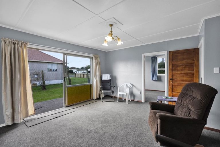 Photo of property in 44 Hussey Street, Waverley, 4510