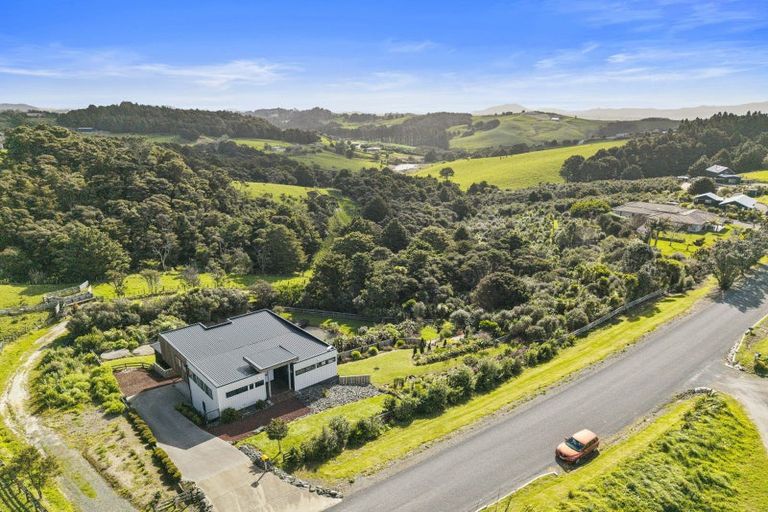Photo of property in 397 Cames Road, Kaiwaka, Wellsford, 0975
