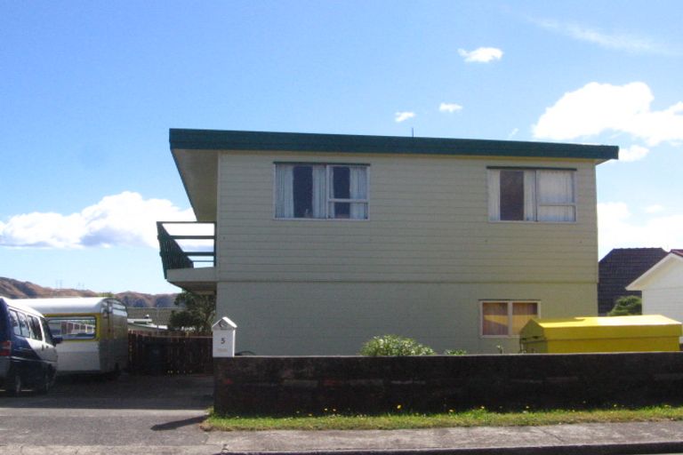 Photo of property in 5 Glamorgan Street, Northland, Wellington, 6012