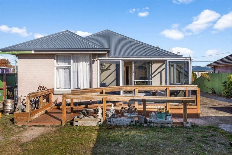 Photo of property in 50 Lyndhurst Crescent, Aranui, Christchurch, 8061