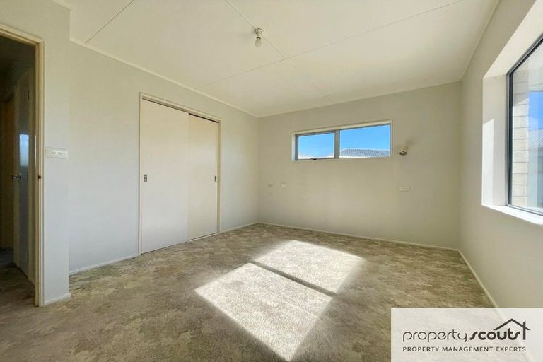 Photo of property in 15b Miro Street, Merrilands, New Plymouth, 4312