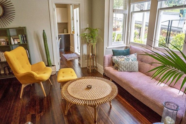 Photo of property in 9 Tudor Street, Devonport, Auckland, 0624