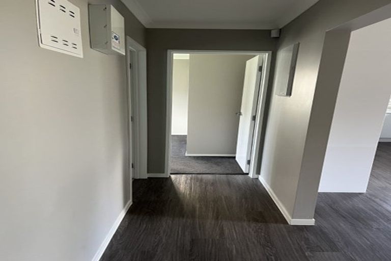 Photo of property in 5 Korihi Drive, Swanson, Auckland, 0614