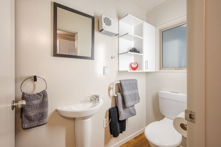 Photo of property in 8/43 Plantation Road, Wanaka, 9305