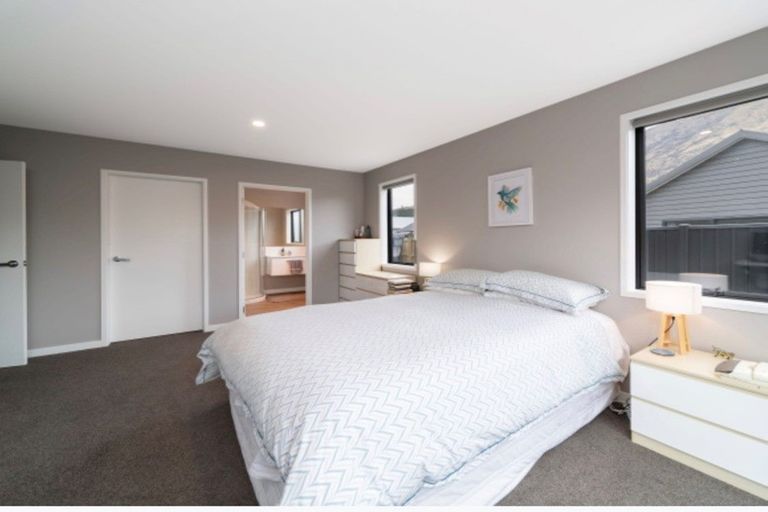 Photo of property in 6 Masons Court, Lower Shotover, Queenstown, 9304