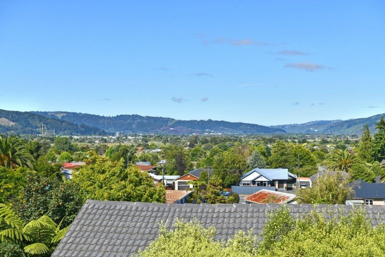 Photo of property in 7 Sunnyview Drive, Brown Owl, Upper Hutt, 5018