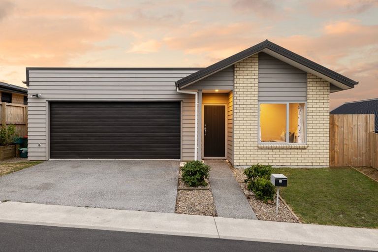 Photo of property in 12 Taotahi Avenue, Dinsdale, Hamilton, 3204