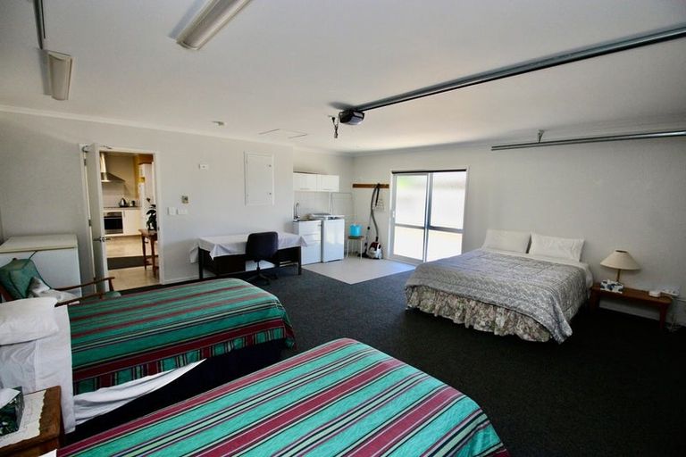 Photo of property in 54 Kupe Drive, Whitianga, 3510