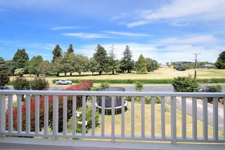 Photo of property in 17 Golf Road, Te Awamutu, 3800