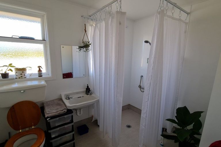 Photo of property in 12 Bentham Street, Westport, 7825