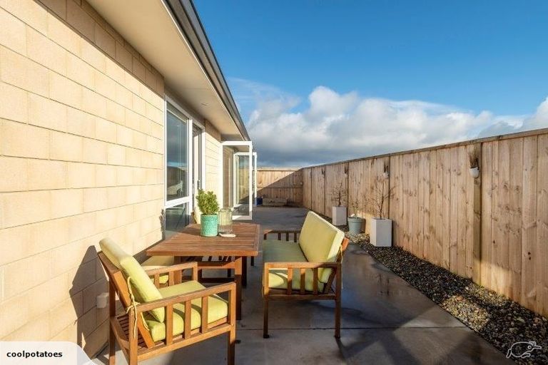 Photo of property in 4 Omapere Lane, Pyes Pa, Tauranga, 3112