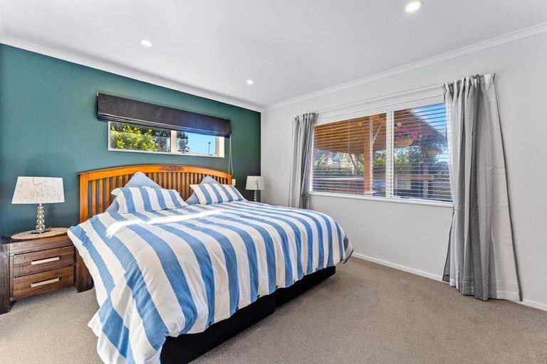 Photo of property in 7 Omana Avenue, Shelly Beach, Helensville, 0874